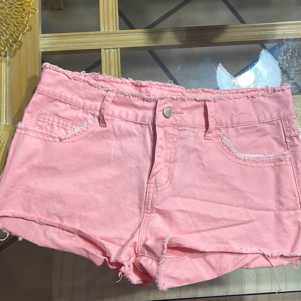 Pink jean shorts never worn